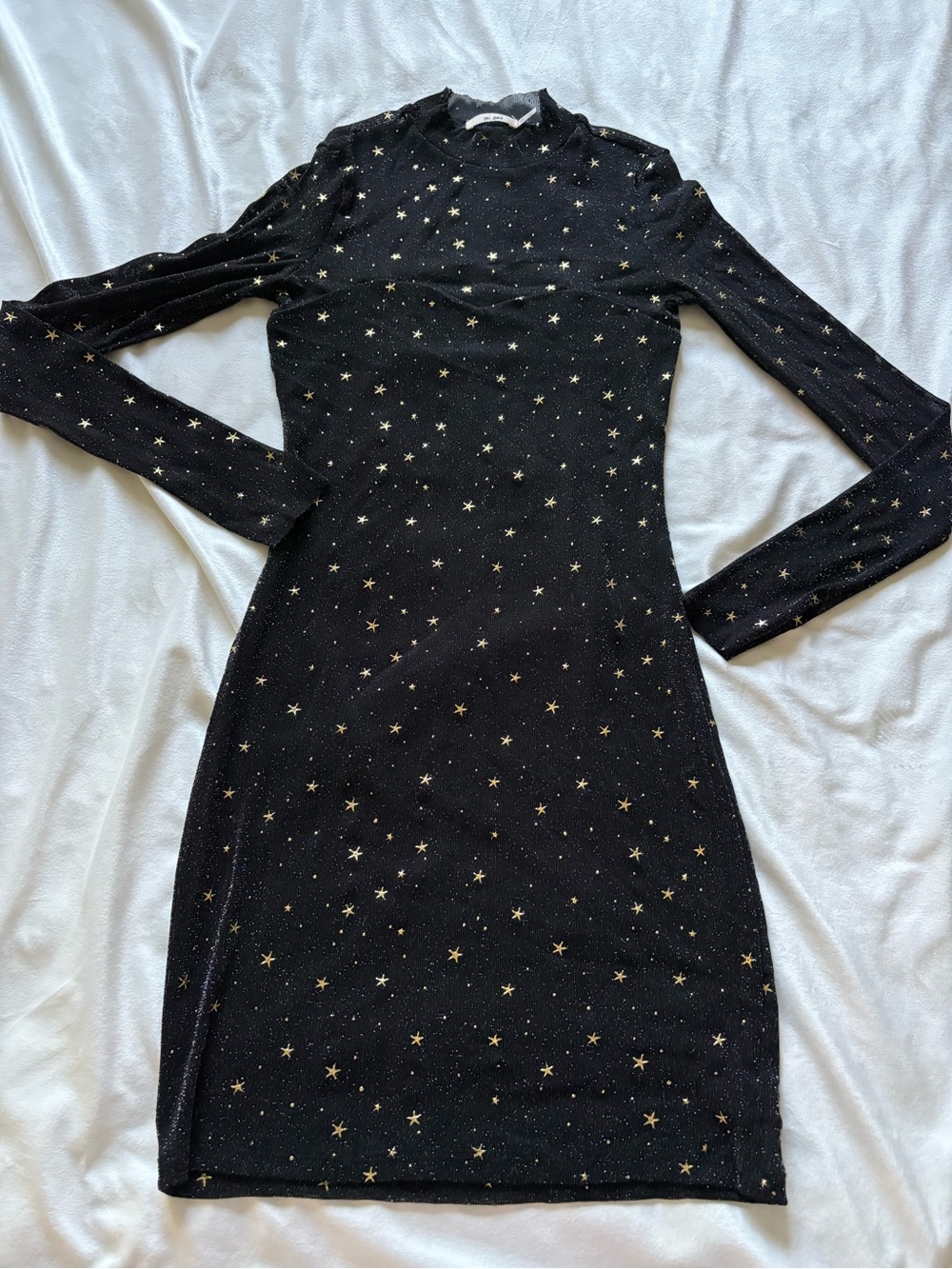 Black Star-Print Long Sleeve Dress